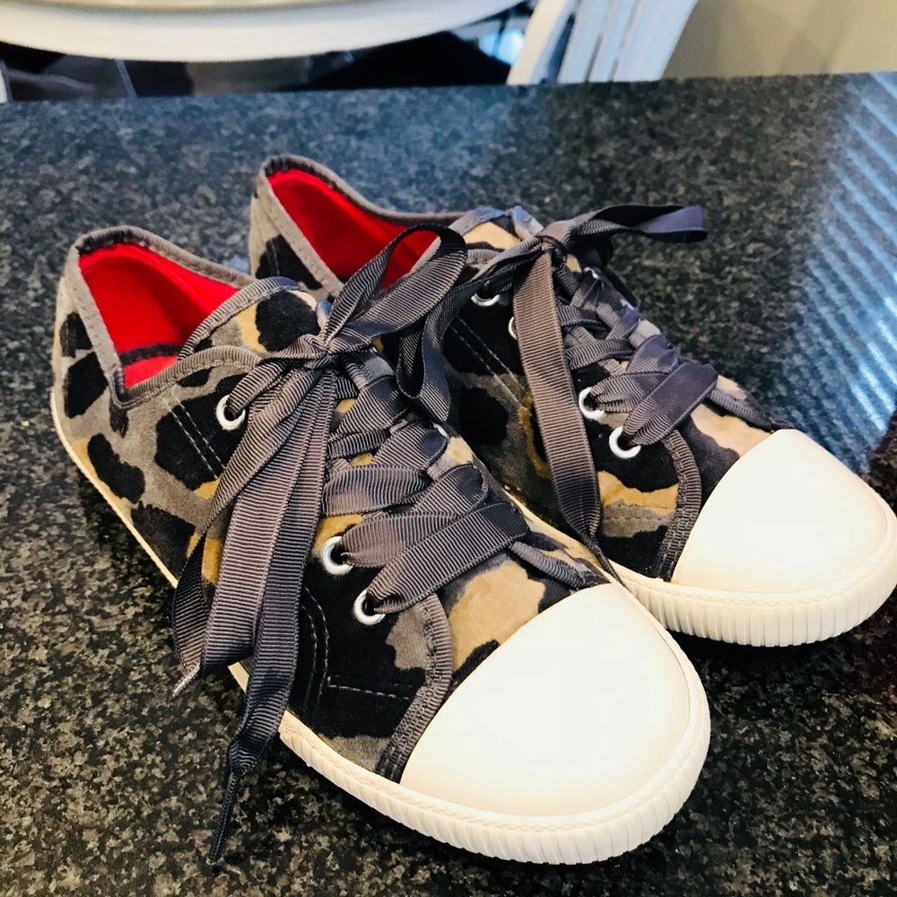 Boden Tennis Shoes/Sneakers Women 7